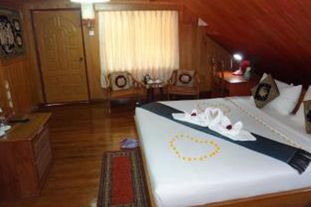 Hill Top Villa Hotel Kalaw Pokoj fotografie